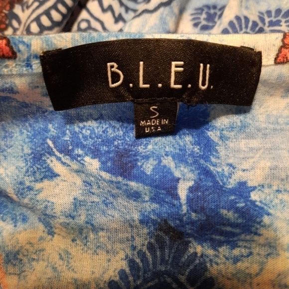 BLEU Blouse Size Small - Picture 5 of 6